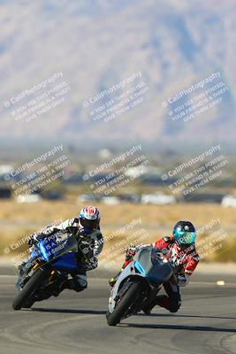 media/Jan-13-2024-SoCal Trackdays (Sat) [[9c032fe5aa]]/Turn 11 (1030am)/